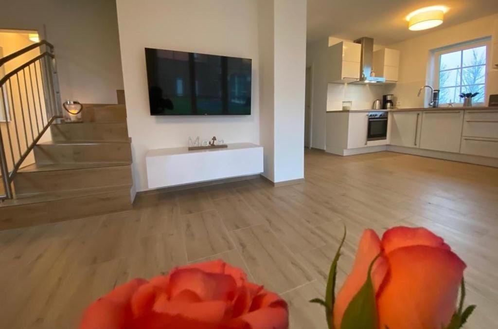 Luettje Friesenhuus Villa Greetsiel Dış mekan fotoğraf